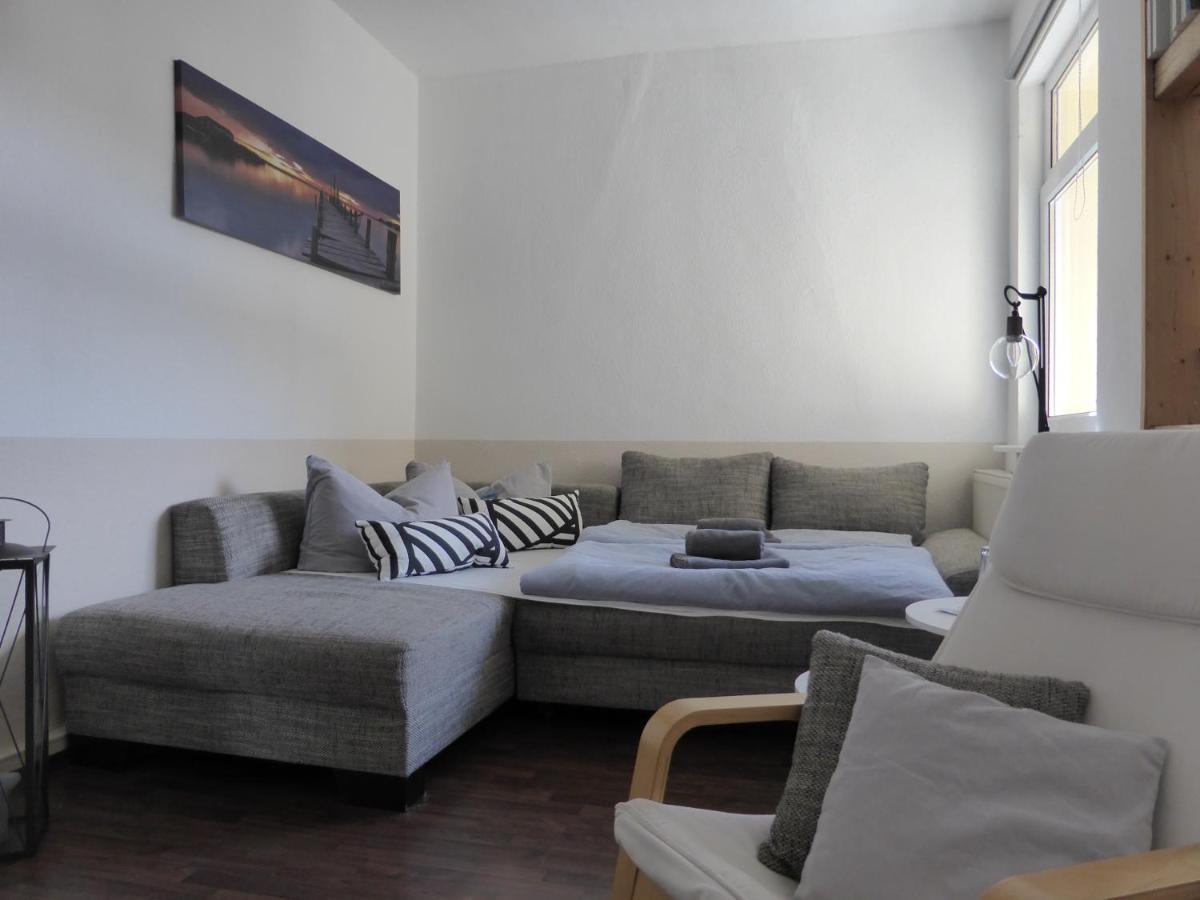 Ferienwohnung Friedrich Schiller, 2 Schlafzimmer, Balkon,Kostenloses Wifi, Naehe Zentrum, イェーナ エクステリア 写真