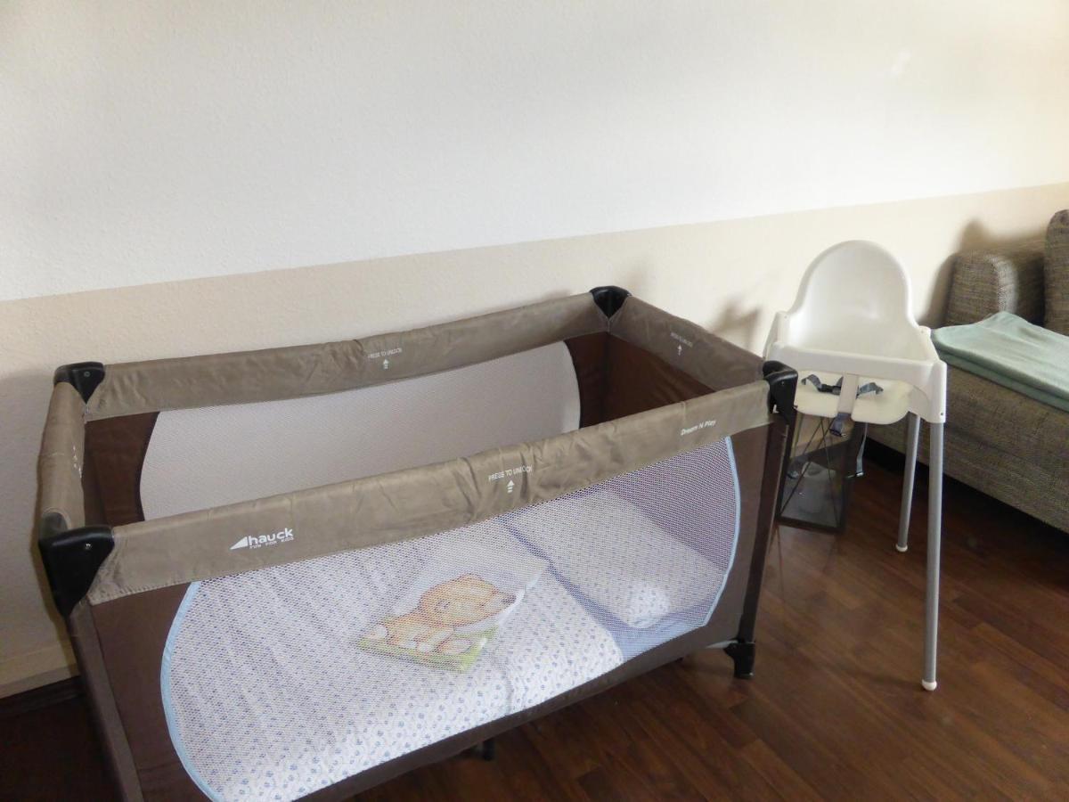 Ferienwohnung Friedrich Schiller, 2 Schlafzimmer, Balkon,Kostenloses Wifi, Naehe Zentrum, イェーナ エクステリア 写真