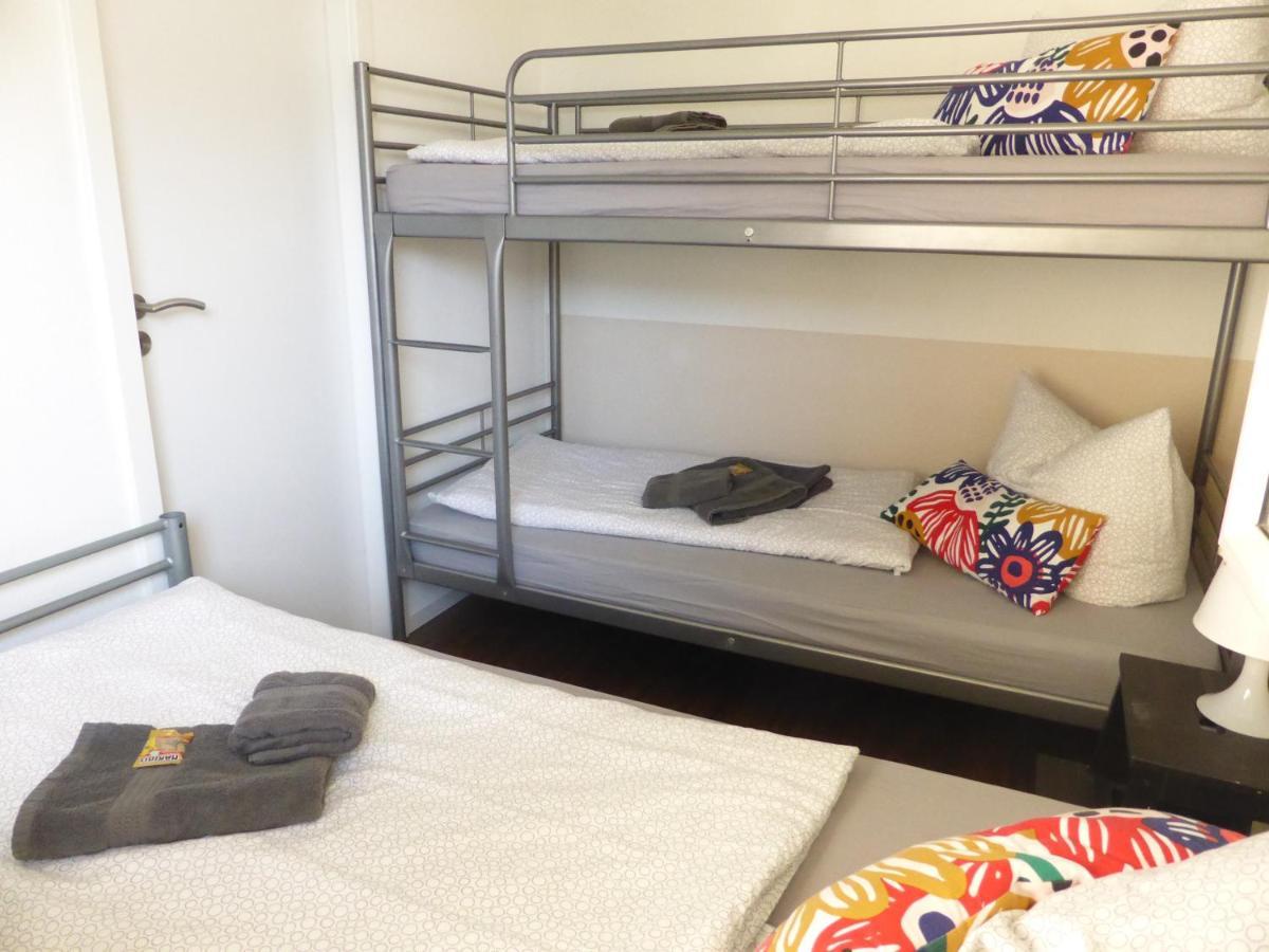 Ferienwohnung Friedrich Schiller, 2 Schlafzimmer, Balkon,Kostenloses Wifi, Naehe Zentrum, イェーナ エクステリア 写真